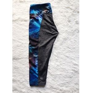 Lula Roe Karla Grey Starry Capri Leggin sz S/M